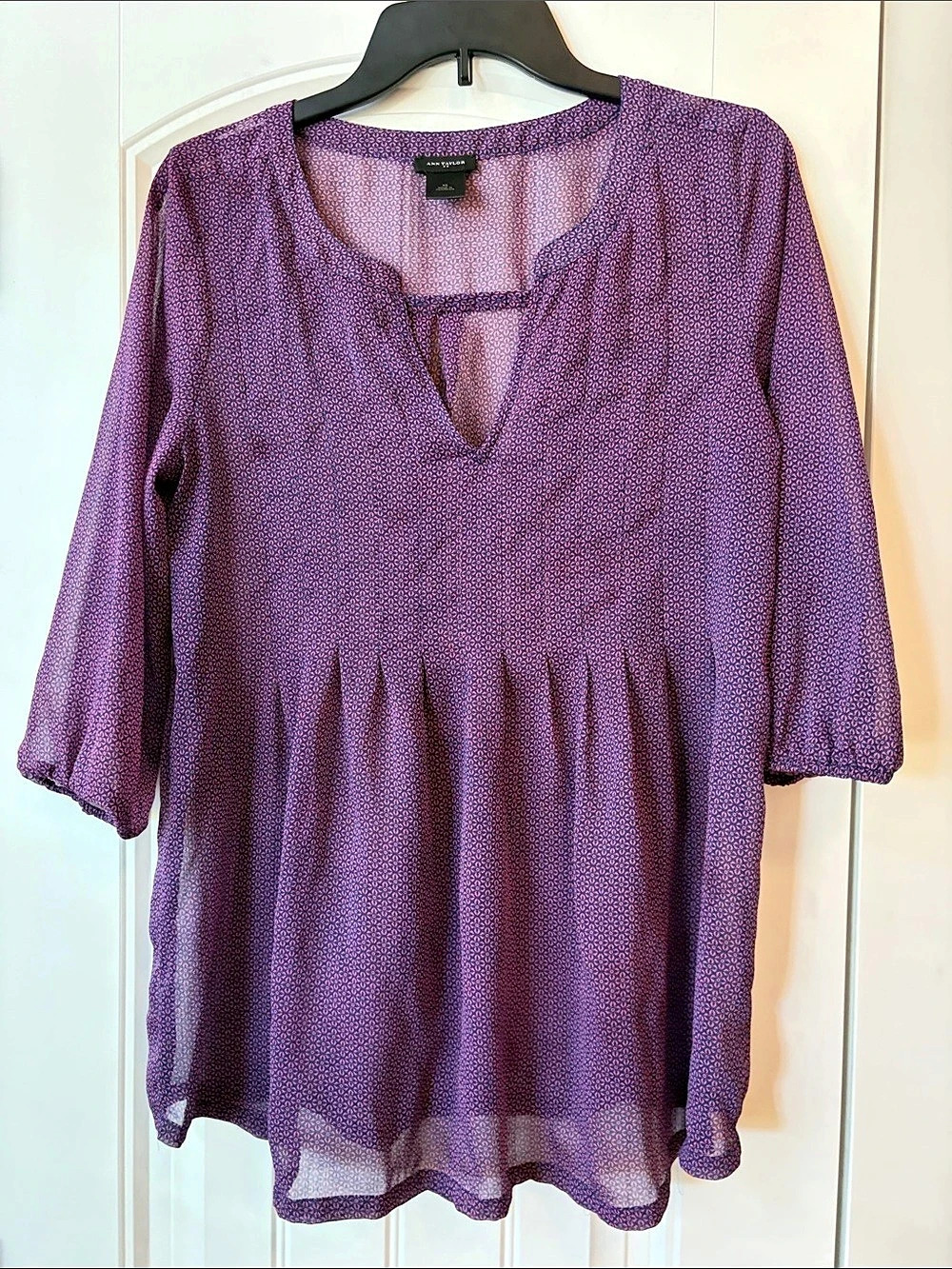 Ann Taylor Women's Sheer Geometric Blouse Purple & Pink XS